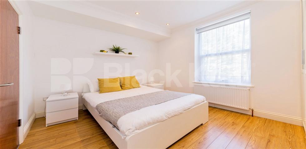 Modern Apartment Godolphin Road, Shepherds Bush